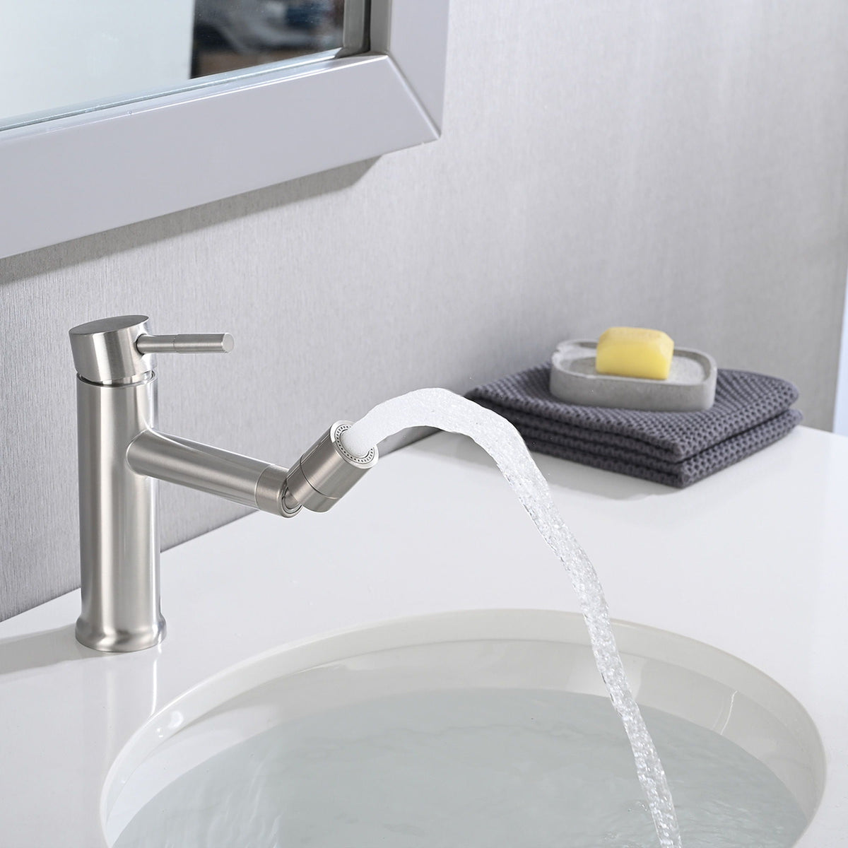 Pearl Silver Bathroom Faucet with 2 Modes and 360° Rotating Aerator