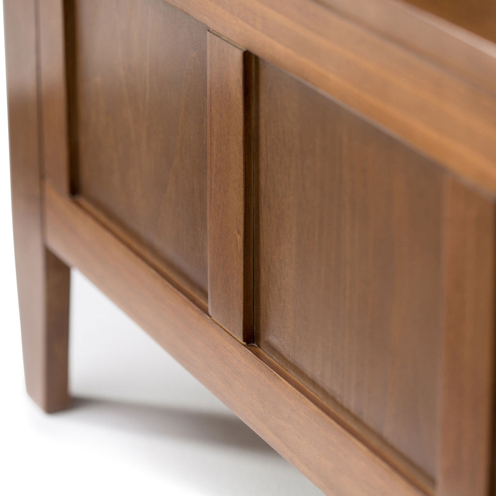 Medium Saddle Brown Entryway Storage Bench with Lift-Up Storage