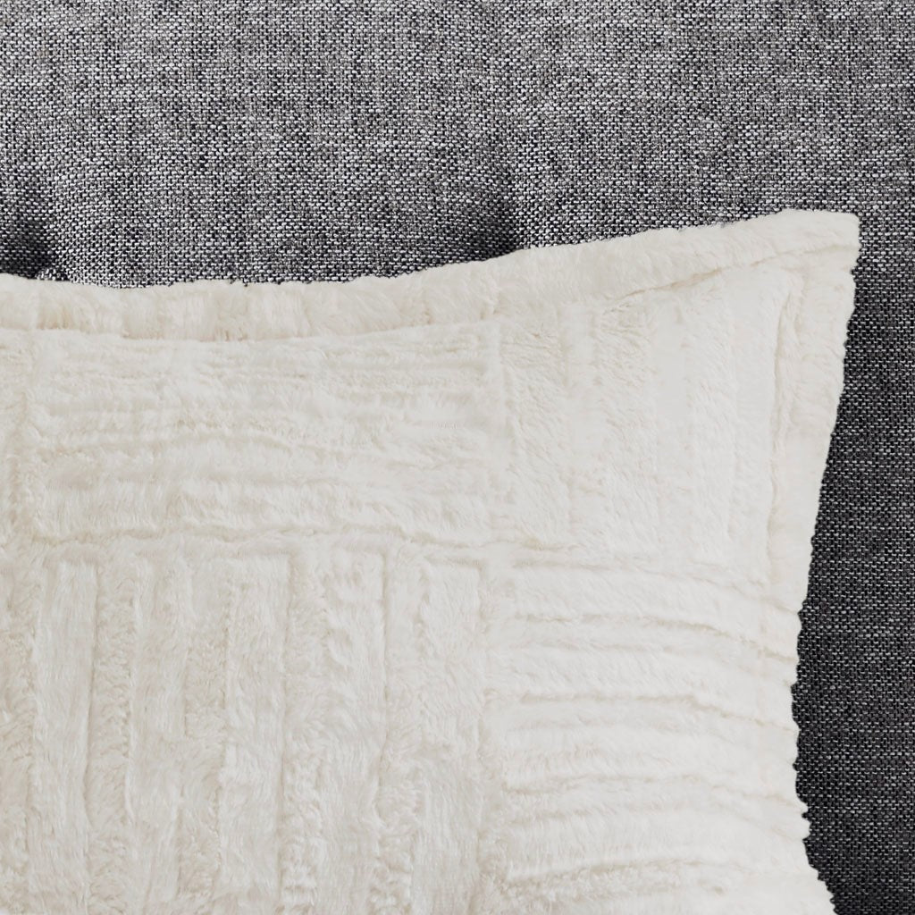 Ivory Fur Down Alternative Comforter Mini Set with Hypoallergenic Filling