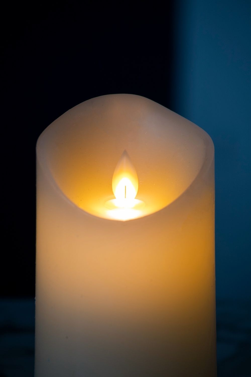 Flickering LED Candles Set with Remote Timer - Ivory