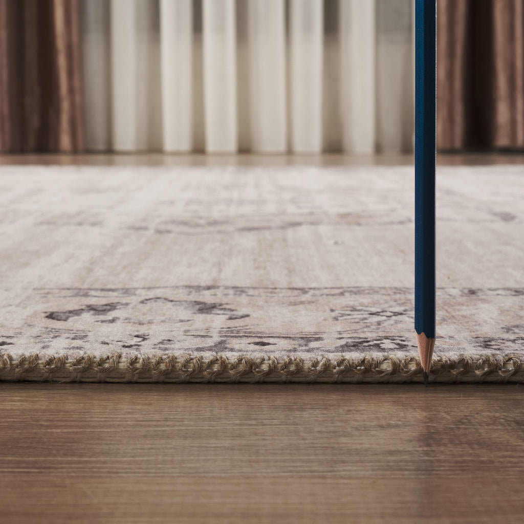 Majestic Medallion Area Rug with Stain Resistance - 24" x 36"