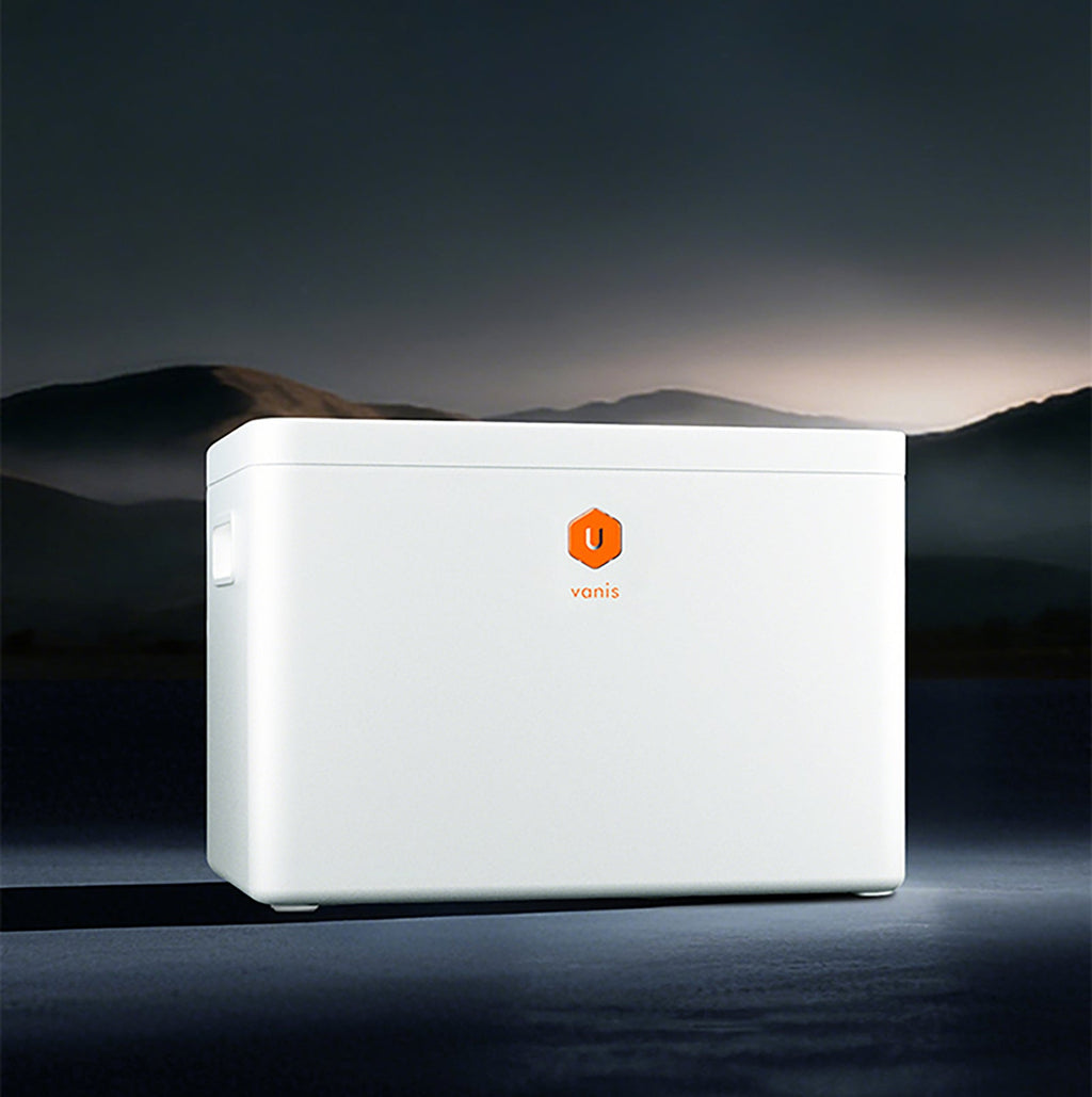 Aerospace Grade Vacuum Insulated Cooler with 10-Day Ice Retention - White