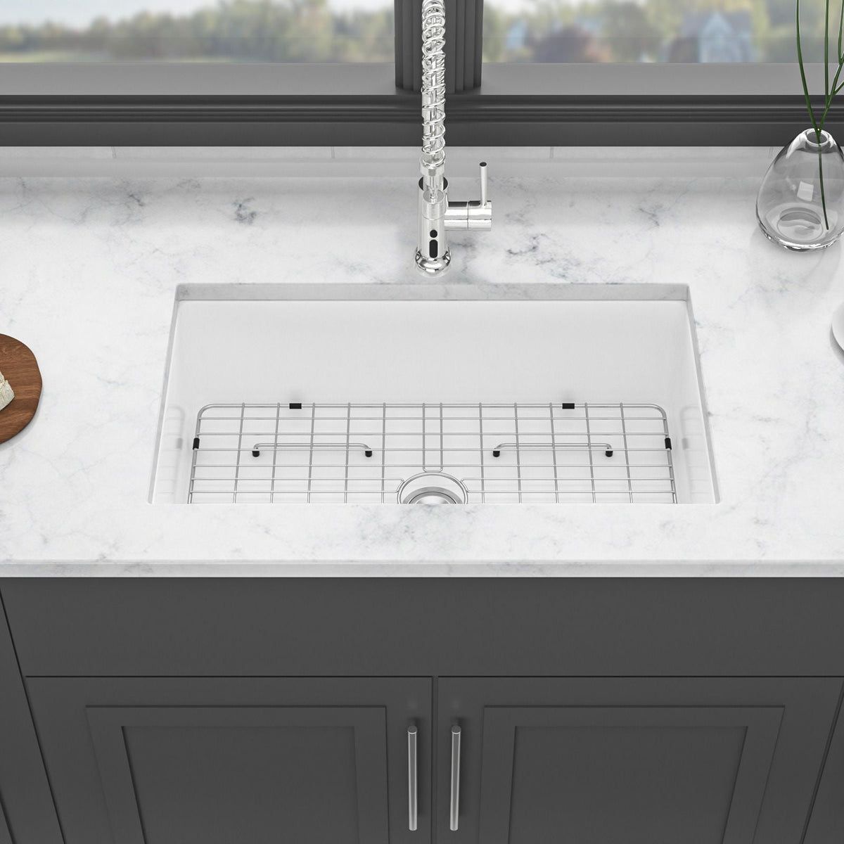 Farmhouse Ceramic Apron Front Single Bowl Kitchen Sink with Durable Design - White or Black