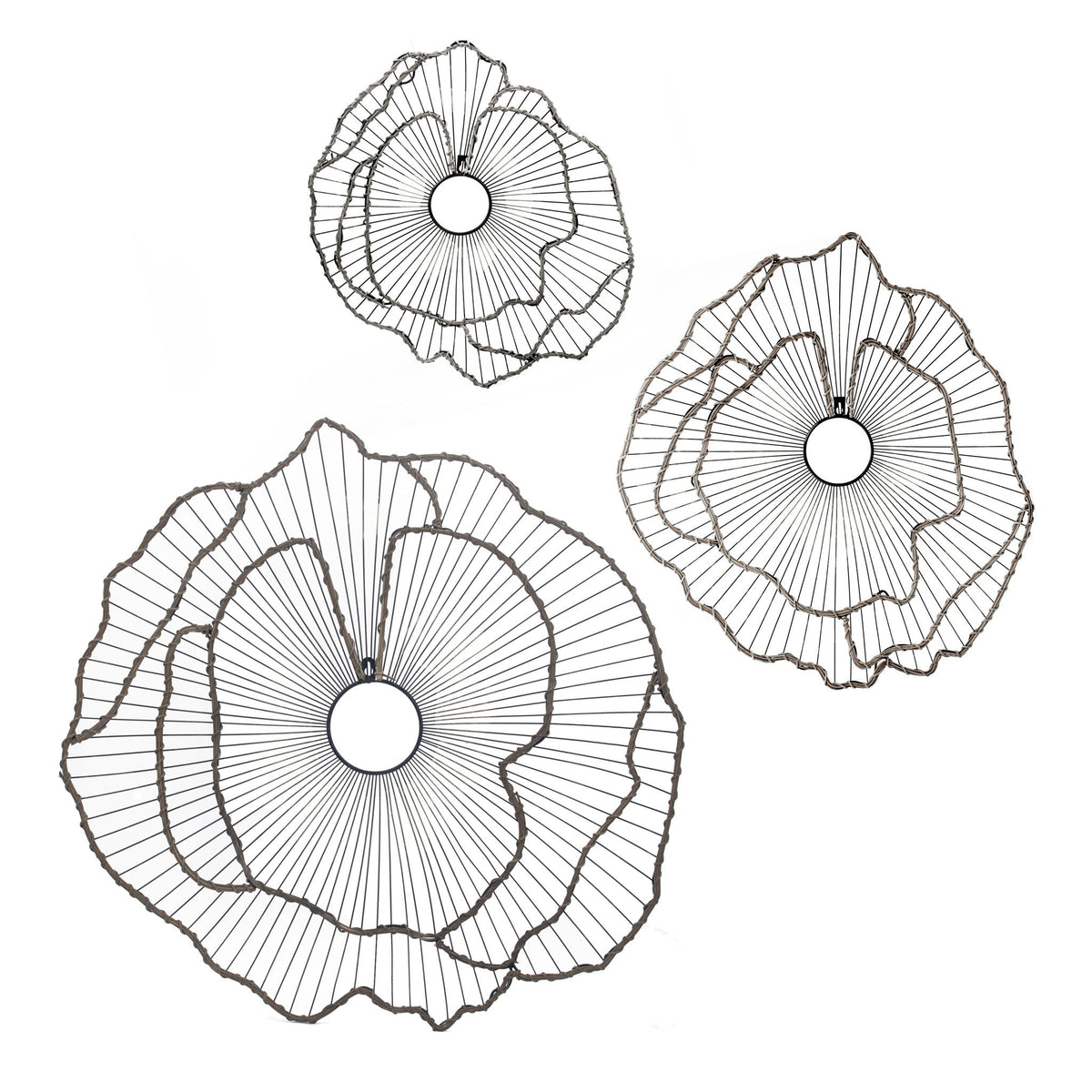 Metal Flowers Wall Decor Set of 3 - Gold