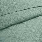 Seafoam 3 Piece Reversible Bedspread Set with Medallion Quilting - Full/Queen