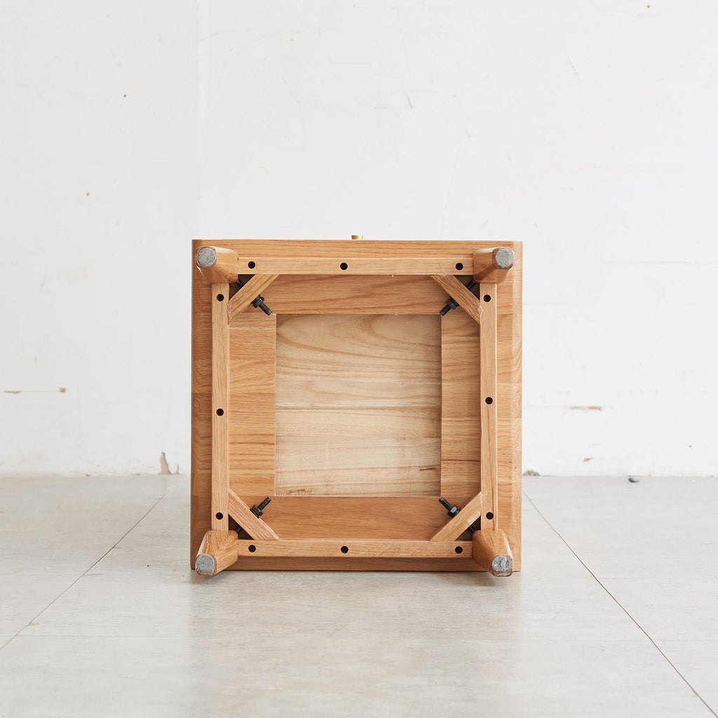 Solid Wood Storage Cabinet with Modern Design - Oak