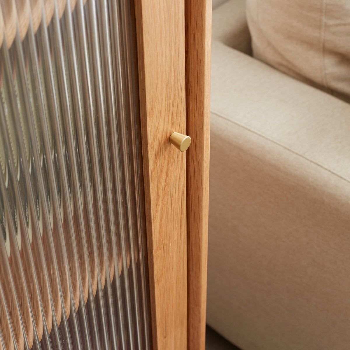 Solid Wood Storage Cabinet with Modern Design - Oak