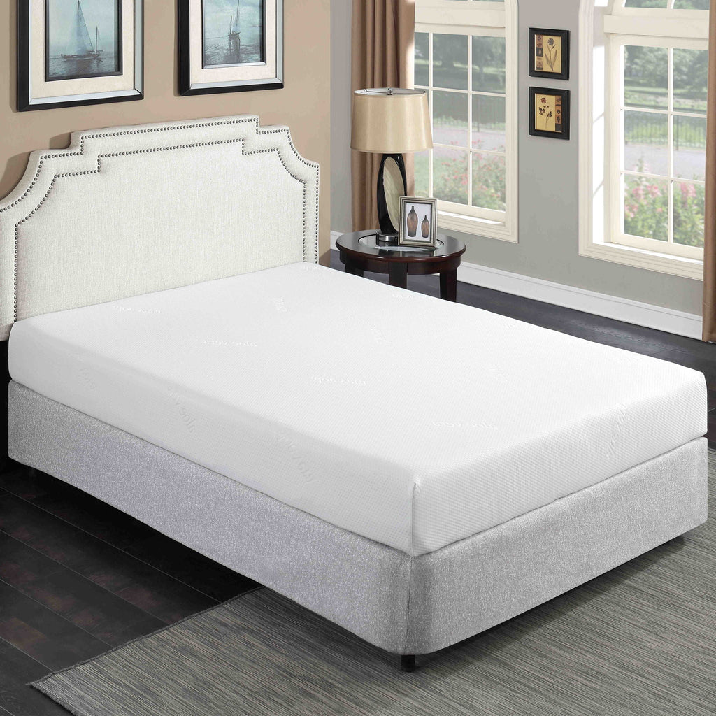 8" Plush Gel Memory Foam Mattress with Aloe Vera Cover - White