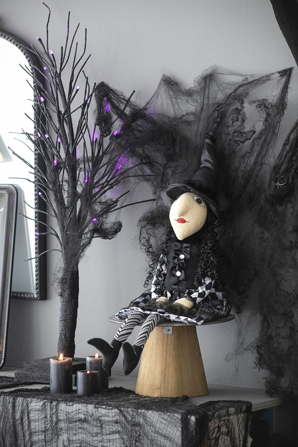 Halloween Sitting Witch Decor - Black