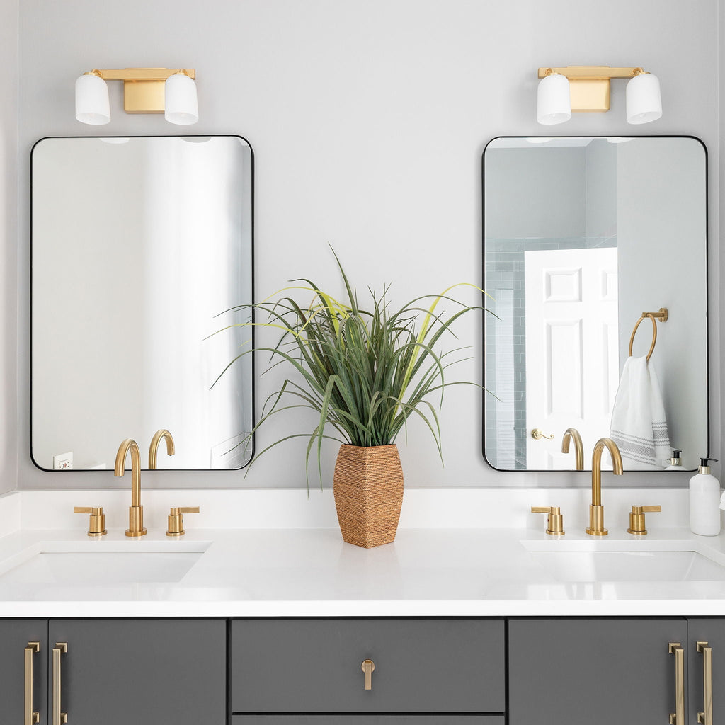Rectangular Metal Framed Wall Mirror with Modern Design - Black