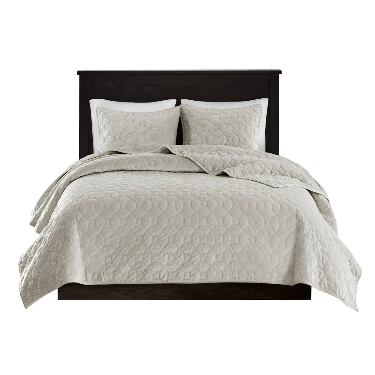 Ivory Velvet Quilt Set with Geometric Quilting - Full/Queen