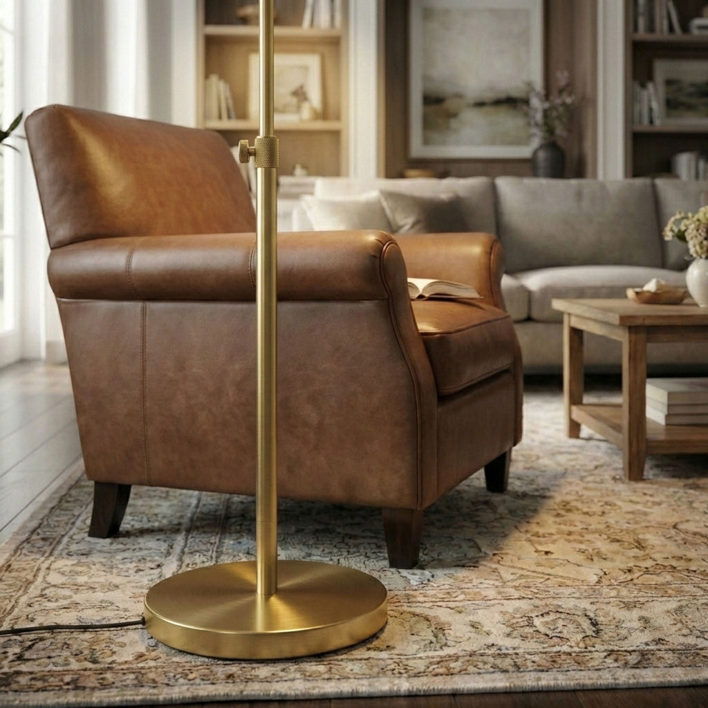 Verve Floor Lamp with On/Off Switch - Gold