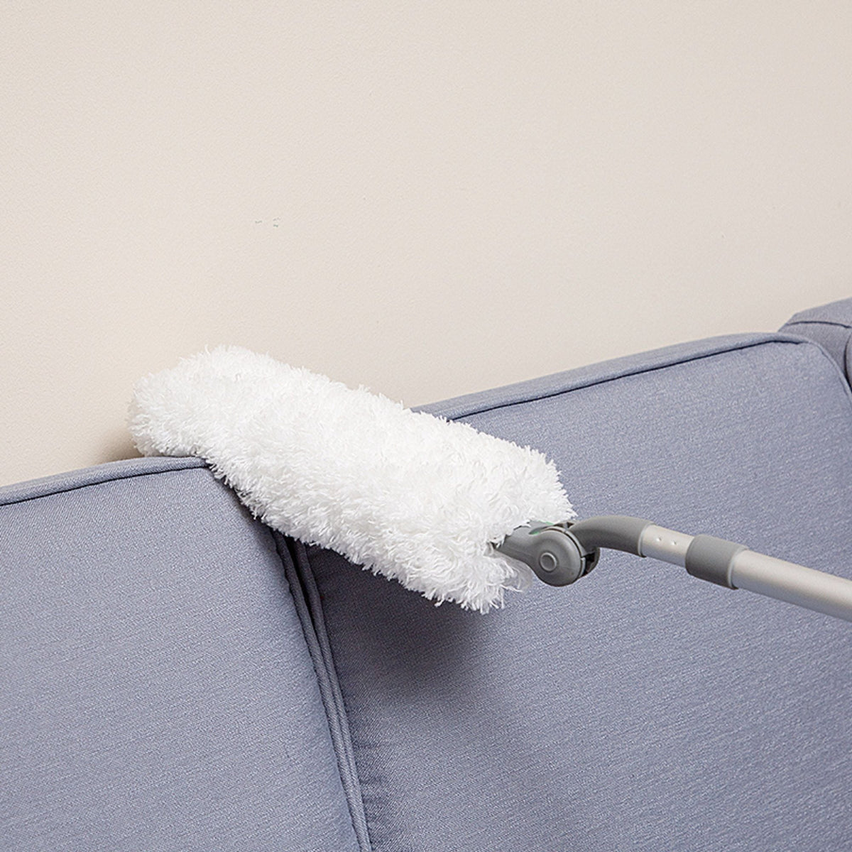 Long Handle Duster With Extension Bar - White