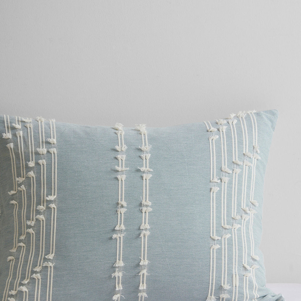 Cotton Jacquard Comforter Set with Reversible Design - Aqua