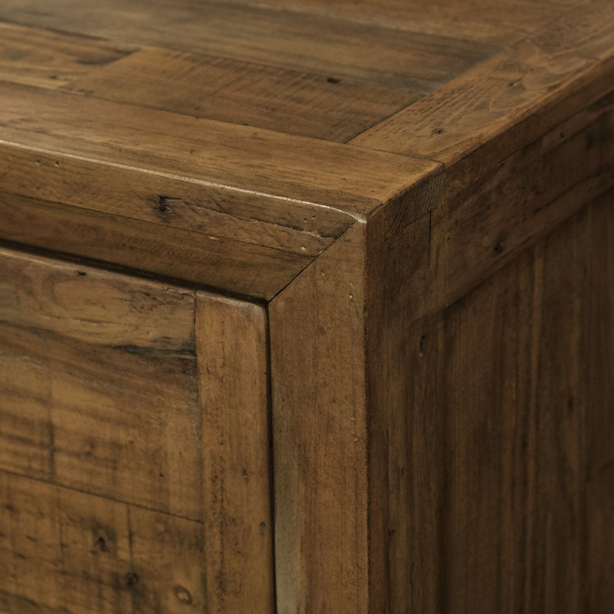 7 Drawer Dresser with Smooth-Glide Drawers - Brown