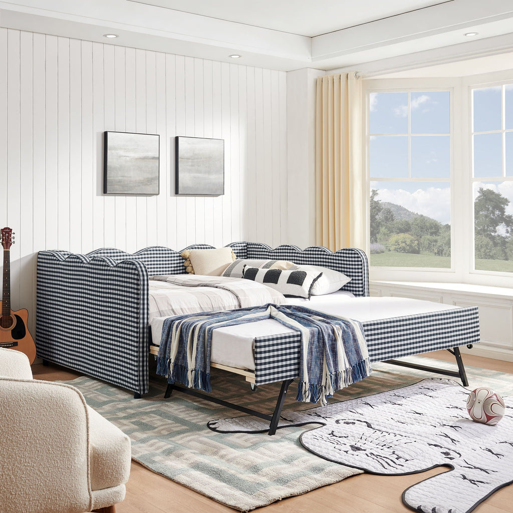 Gingham Daybed with USB Charging Port and Wave-Shaped Design - Multiple Colors