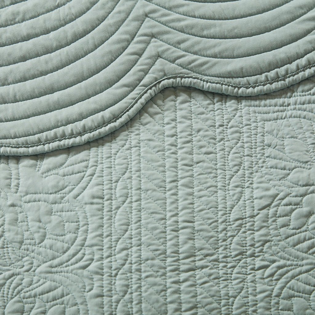 Seafoam Antimicrobial Reversible Microfiber Quilt Set – 3 Piece