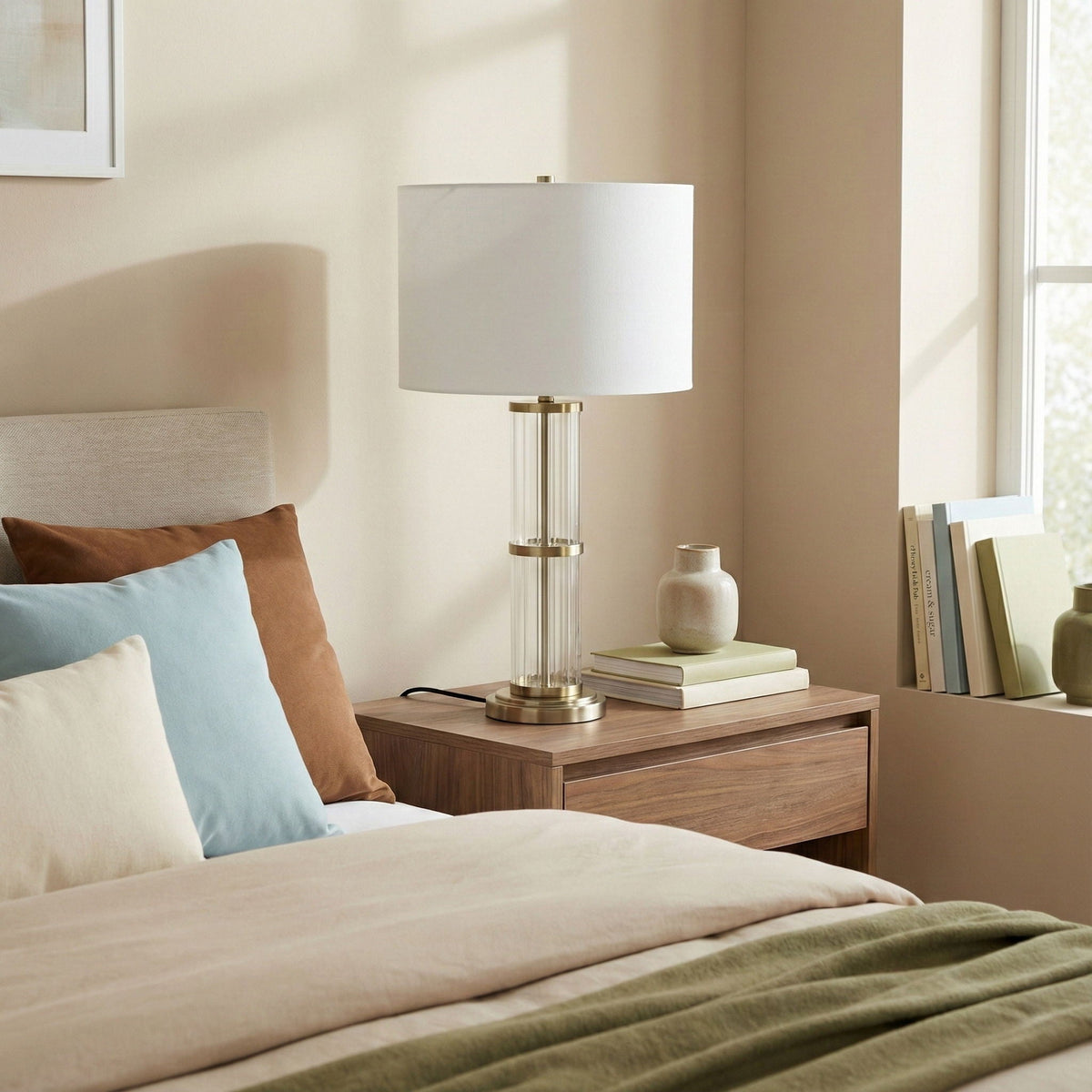 Echo - Table Lamp With On/Off Switch Clear Body Base - Clear / Silver / White