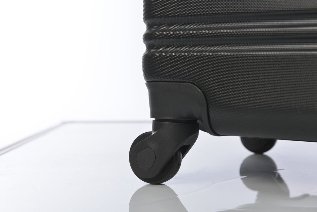 Hardside Spinner Luggage Set with TSA Lock - Black