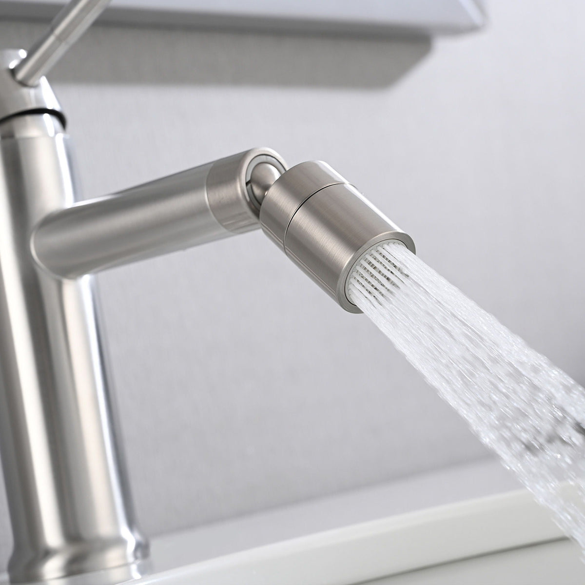 Pearl Silver Bathroom Faucet with 2 Modes and 360° Rotating Aerator