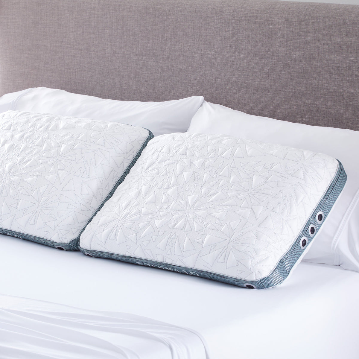 BedGear Storm Performance Pillow 2.0 Cooling Pillow with Washable Cover - White