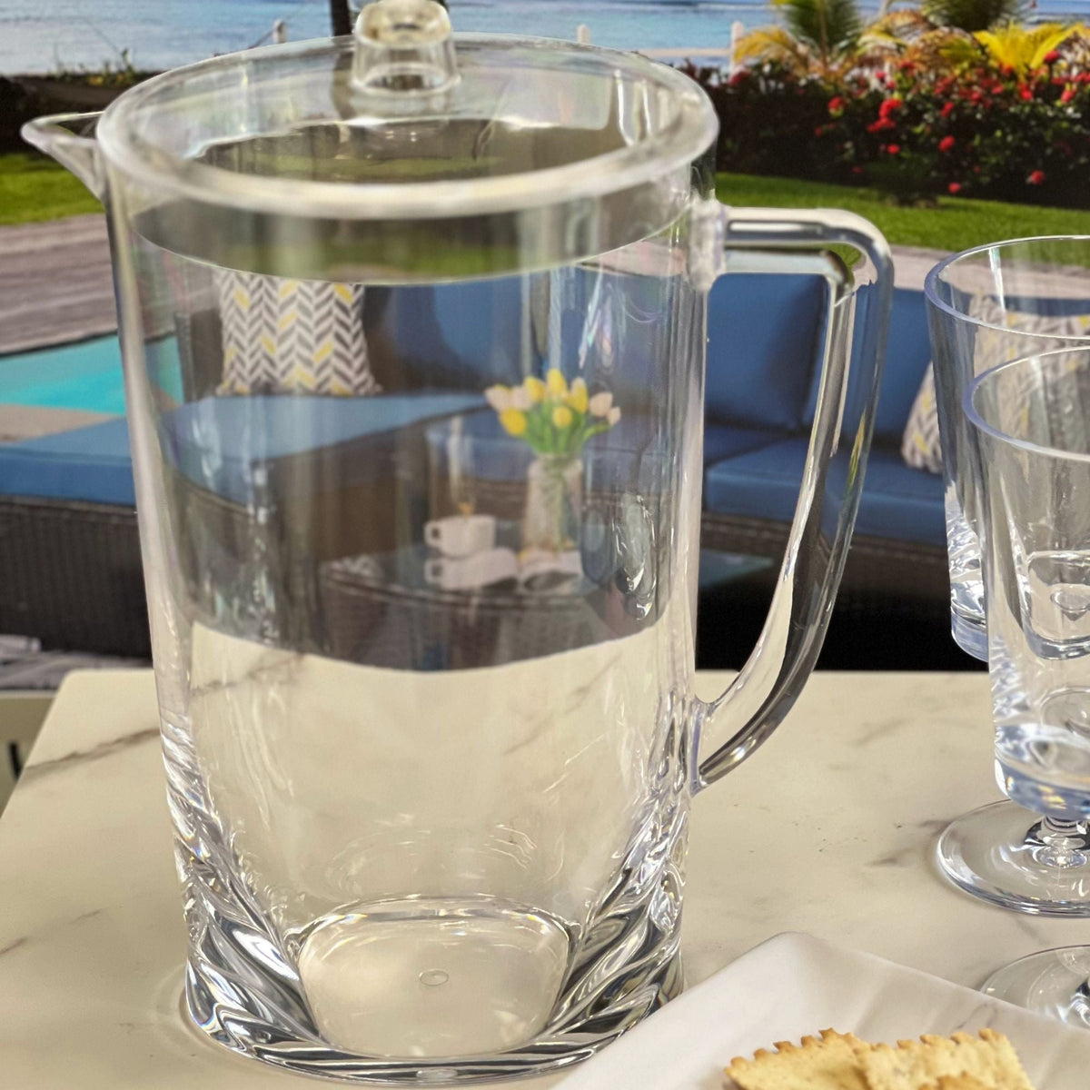 Unbreakable Plastic Water Pitcher with Lid - Clear, 2.75 Quarts