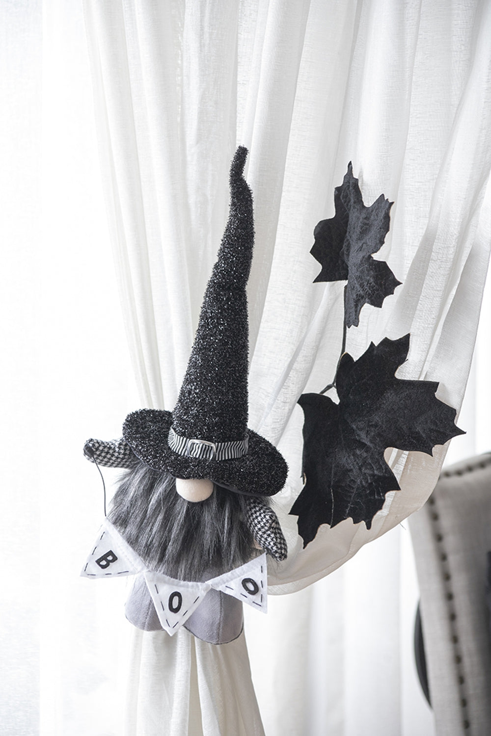 Black Fabric Gnomes Accessories Set with 'Boo' Banner - Set of 2