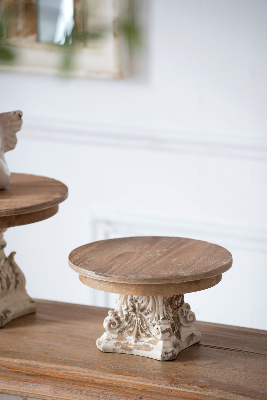 Cream & Brown Cake Stand with Magnesium Base - 9.5" W x 9.5" D x 5.3" H