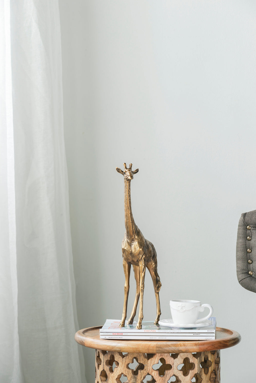 Giraffe Statuette, Animal Statue Decor
