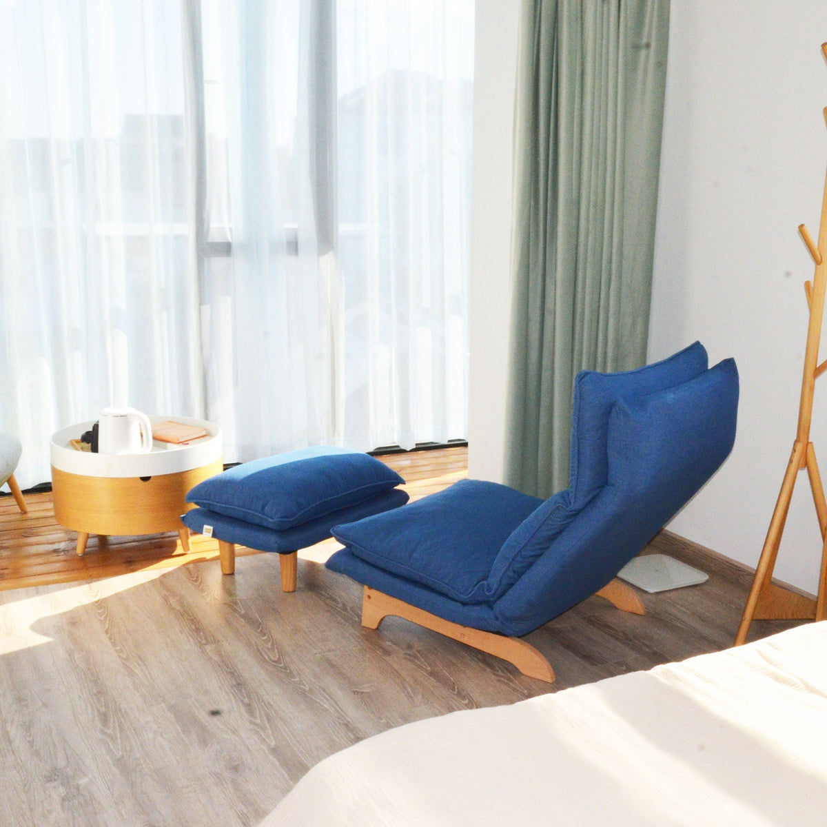 Single Foldable Reclining Chair with Sofa Bed - Blue or White
