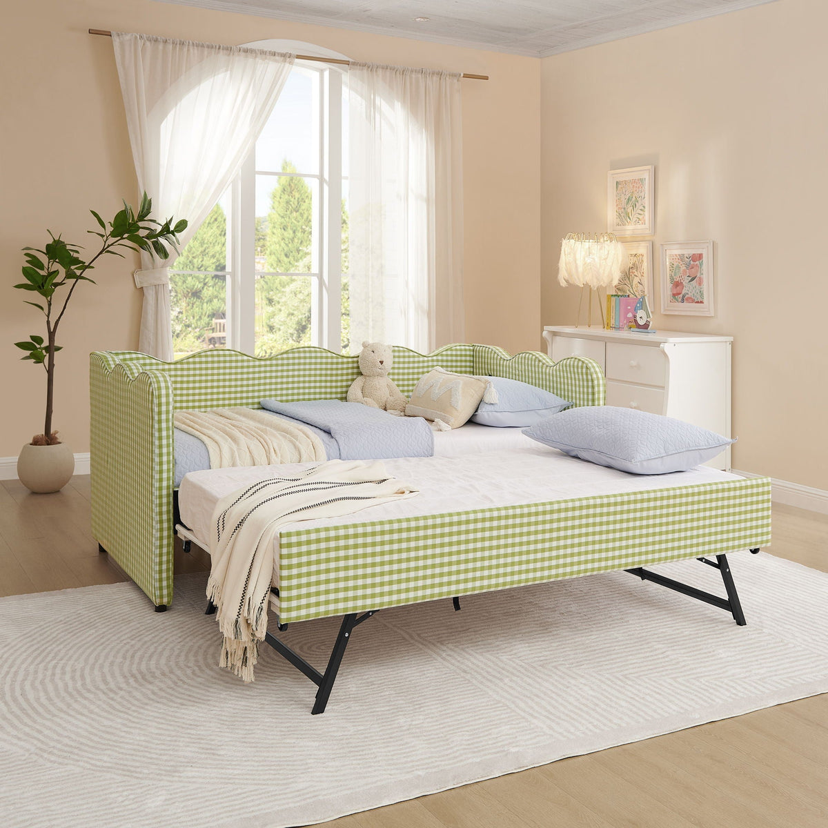Gingham Daybed with USB Charging Port and Wave-Shaped Design - Multiple Colors