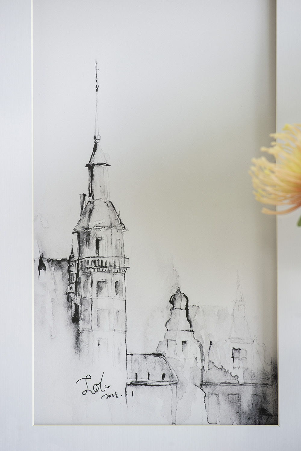 Architecture Wall Art Prints Set of 4 with Black Frame - White / Black