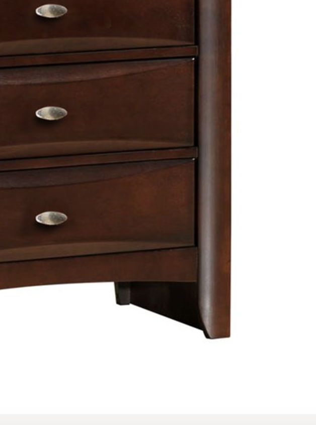 Ireland Elegant Design Chest