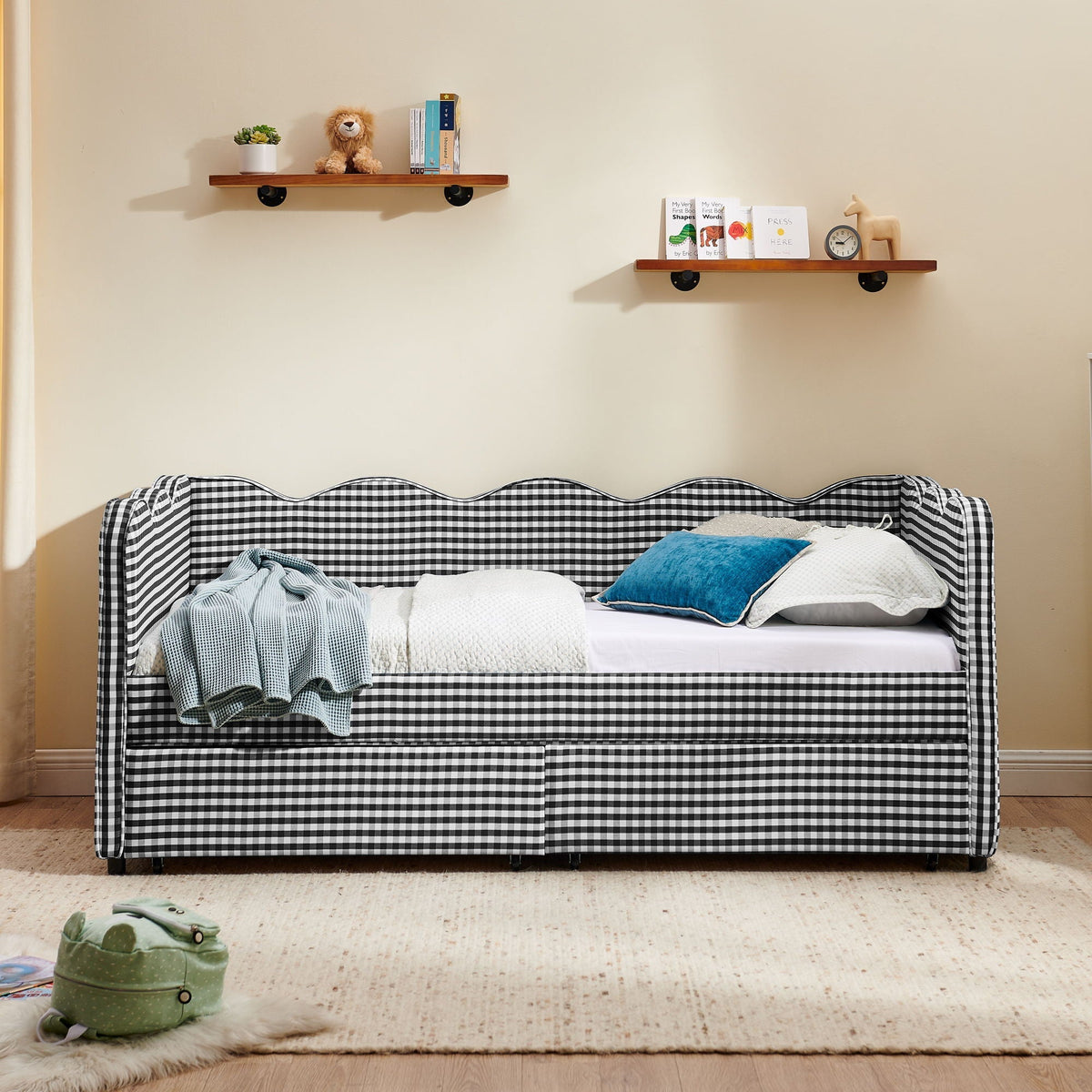 Gingham Daybed with USB Charging Port and Wave-Shaped Design - Multiple Colors