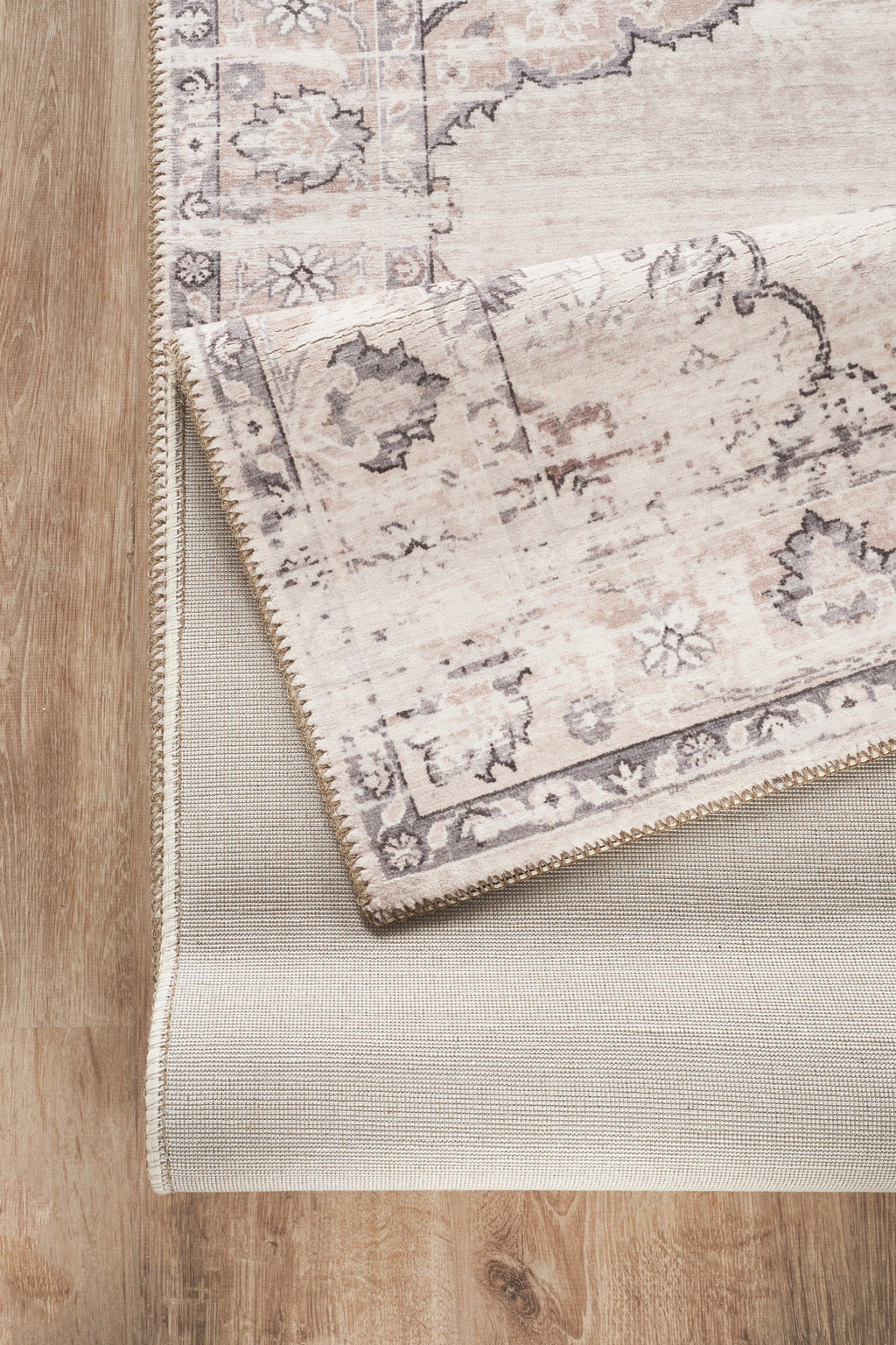 Majestic Medallion Area Rug with Stain Resistance - 24" x 36"