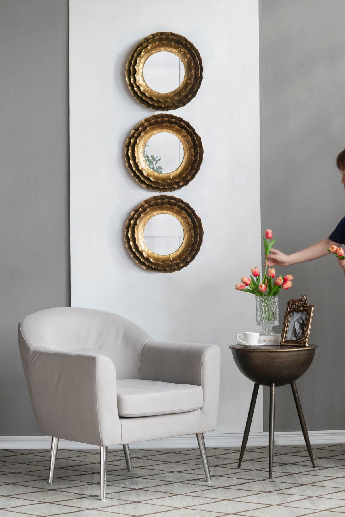 Round Wall Mirror with Metal Frame and Layered Flower Design - Gold