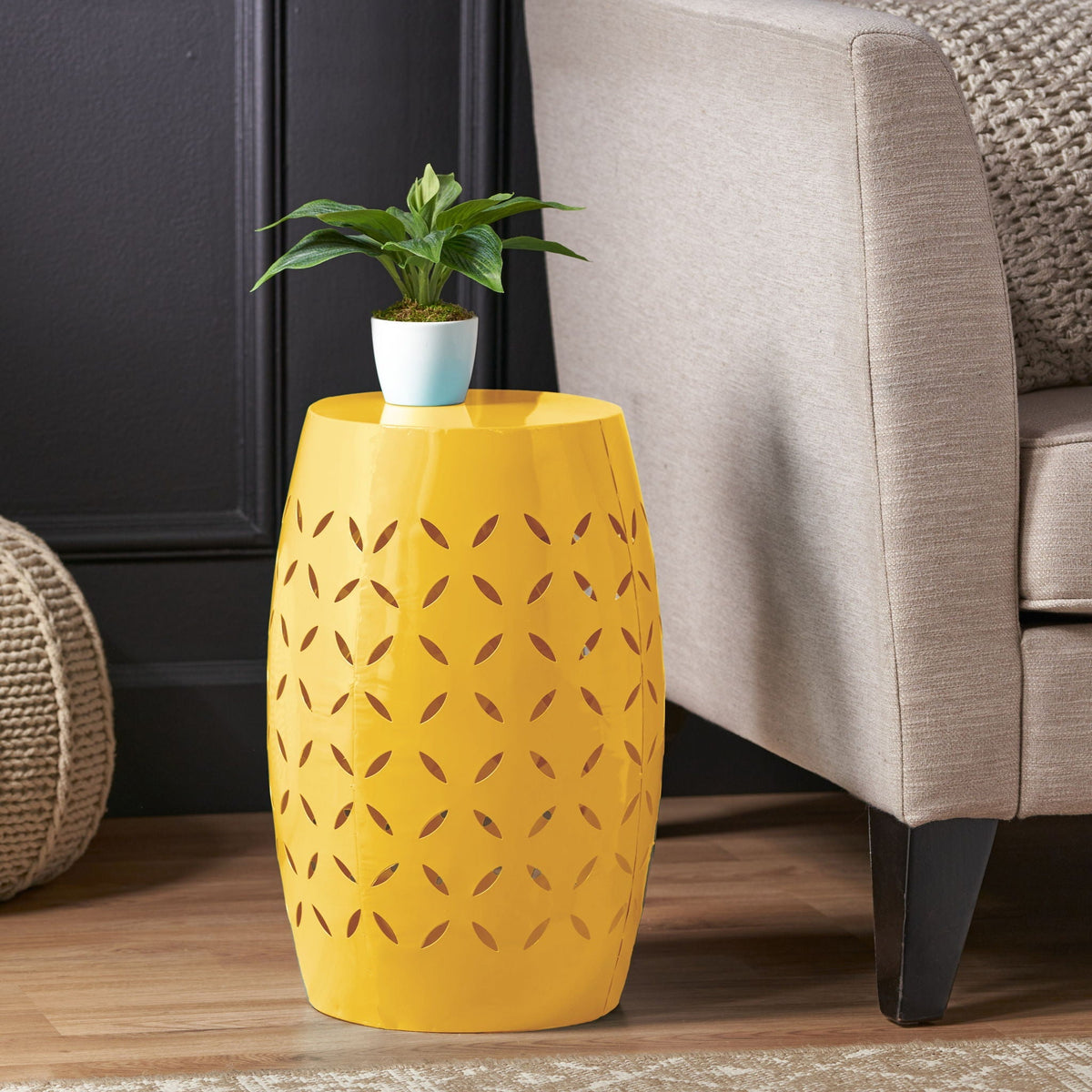 Barrel Shape Outdoor Side Table with Durable Metal Design - Yellow or Green