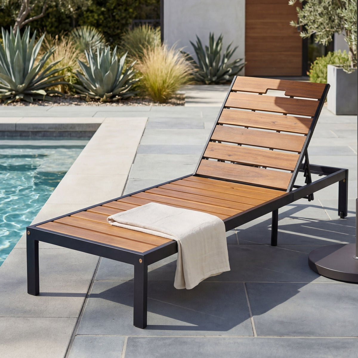 Outdoor Chaise with Adjustable Backrest - Light Brown or Dark Brown