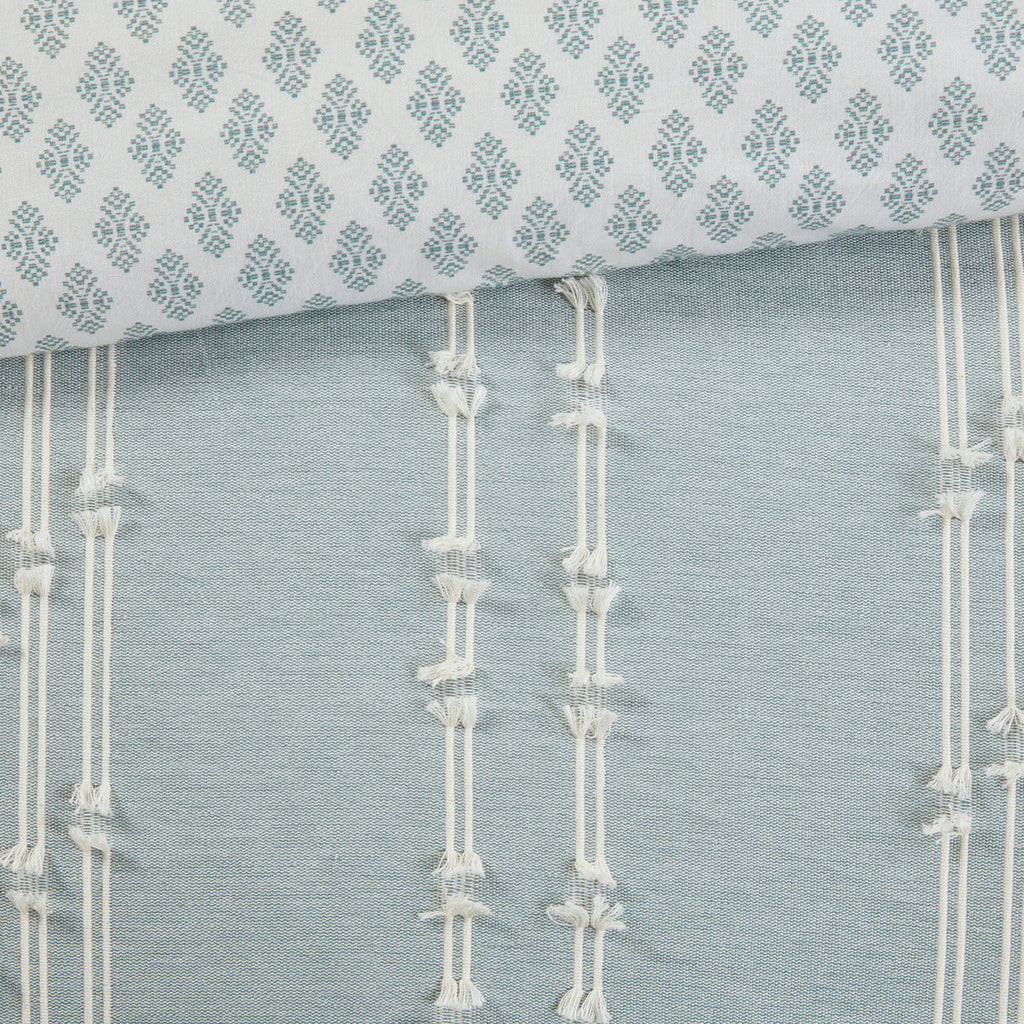 Cotton Jacquard Comforter Set with Reversible Design - Aqua