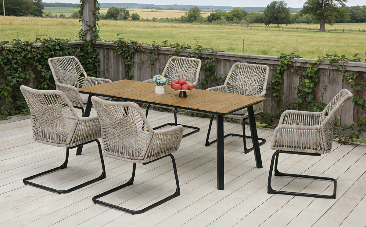 Light Patio Chair with Cushioned Spring Support – Light Brown