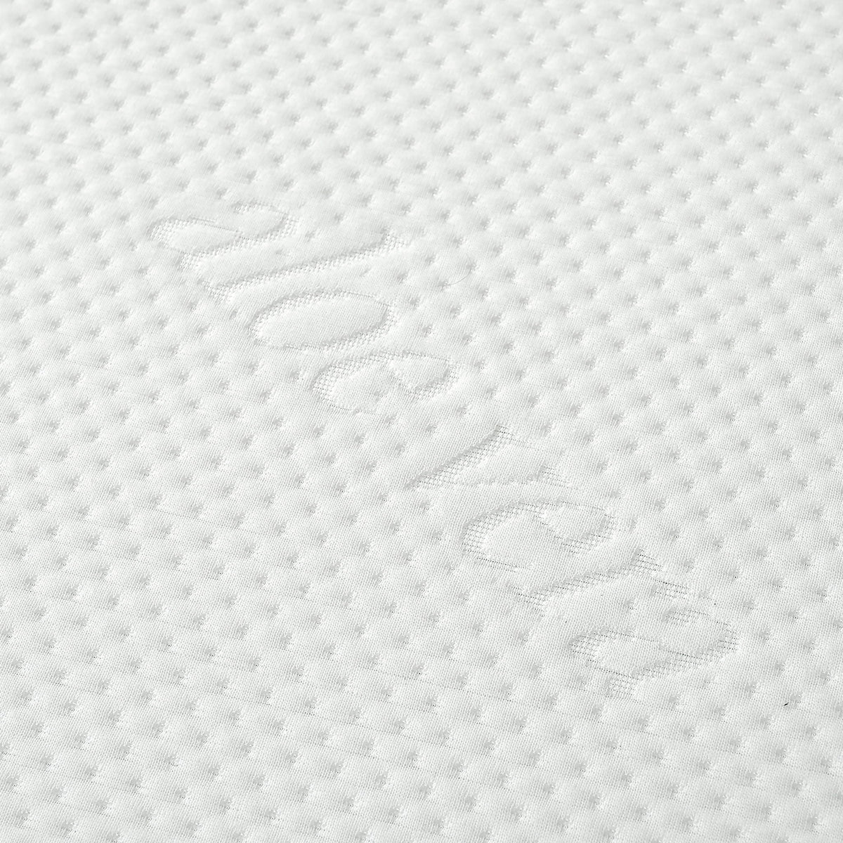 8" Plush Gel Memory Foam Mattress with Aloe Vera Cover - White