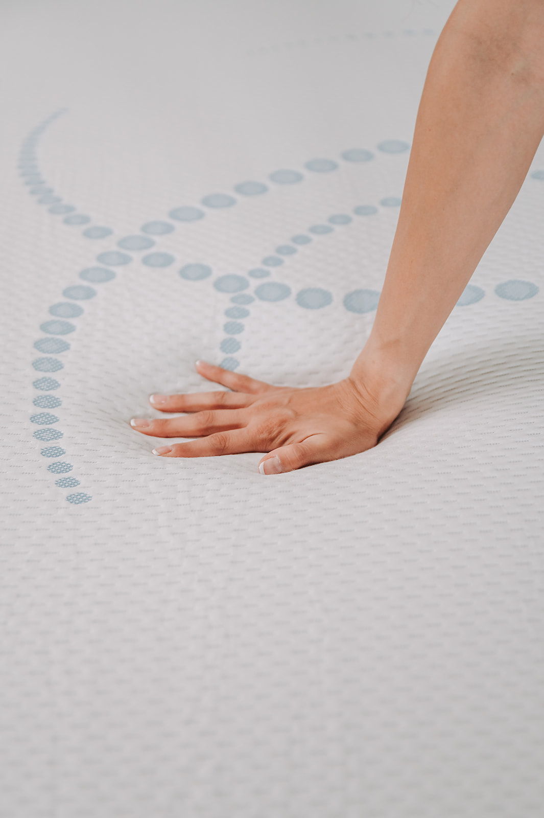 8" Memory Foam Mattress with Pressure-Relief Technology - White