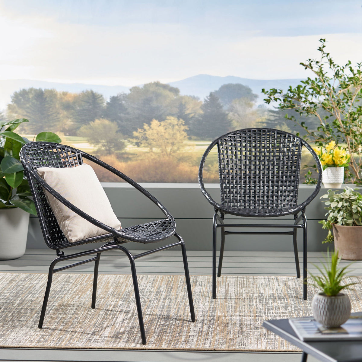 Java Chair with Comfortable Design - Black
