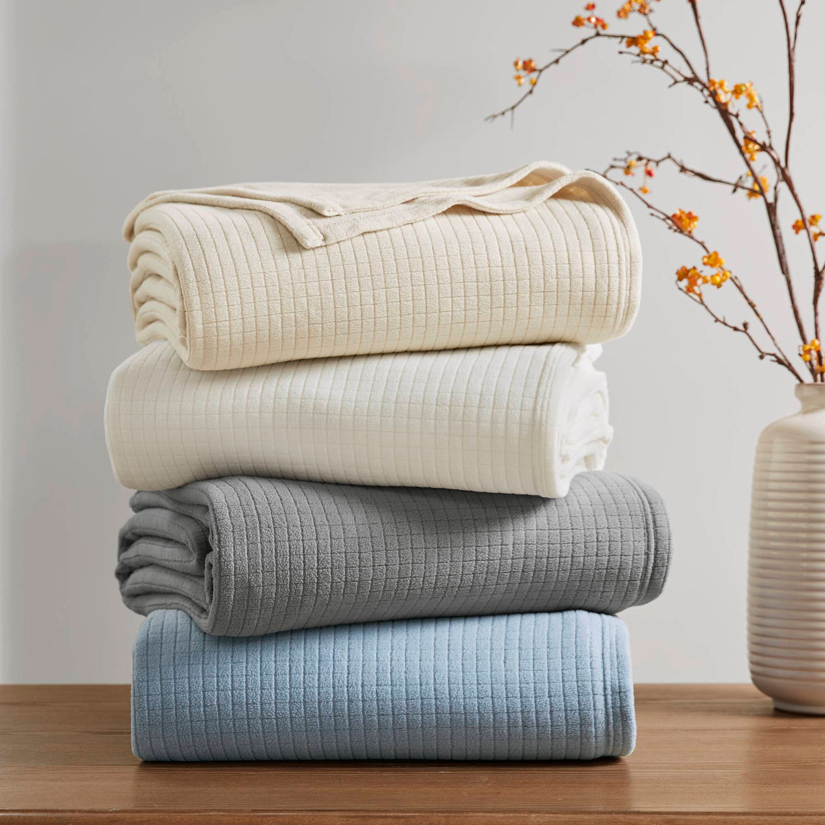 Ivory Microfleece Blanket Full/Queen with Soft Brushed Finish