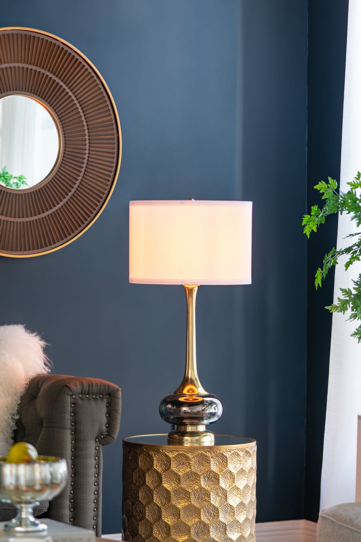 D15x29 Table Lamp with Glass Drum Shade – Aluminum Base
