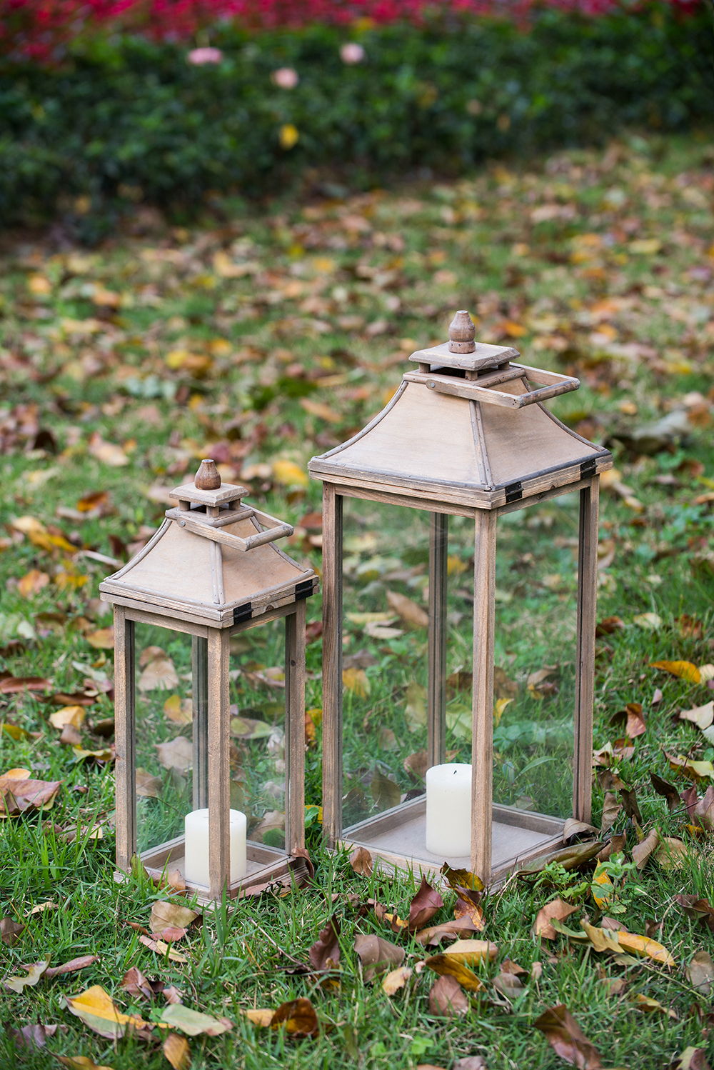 Ivory Candle Lantern Decorative Set