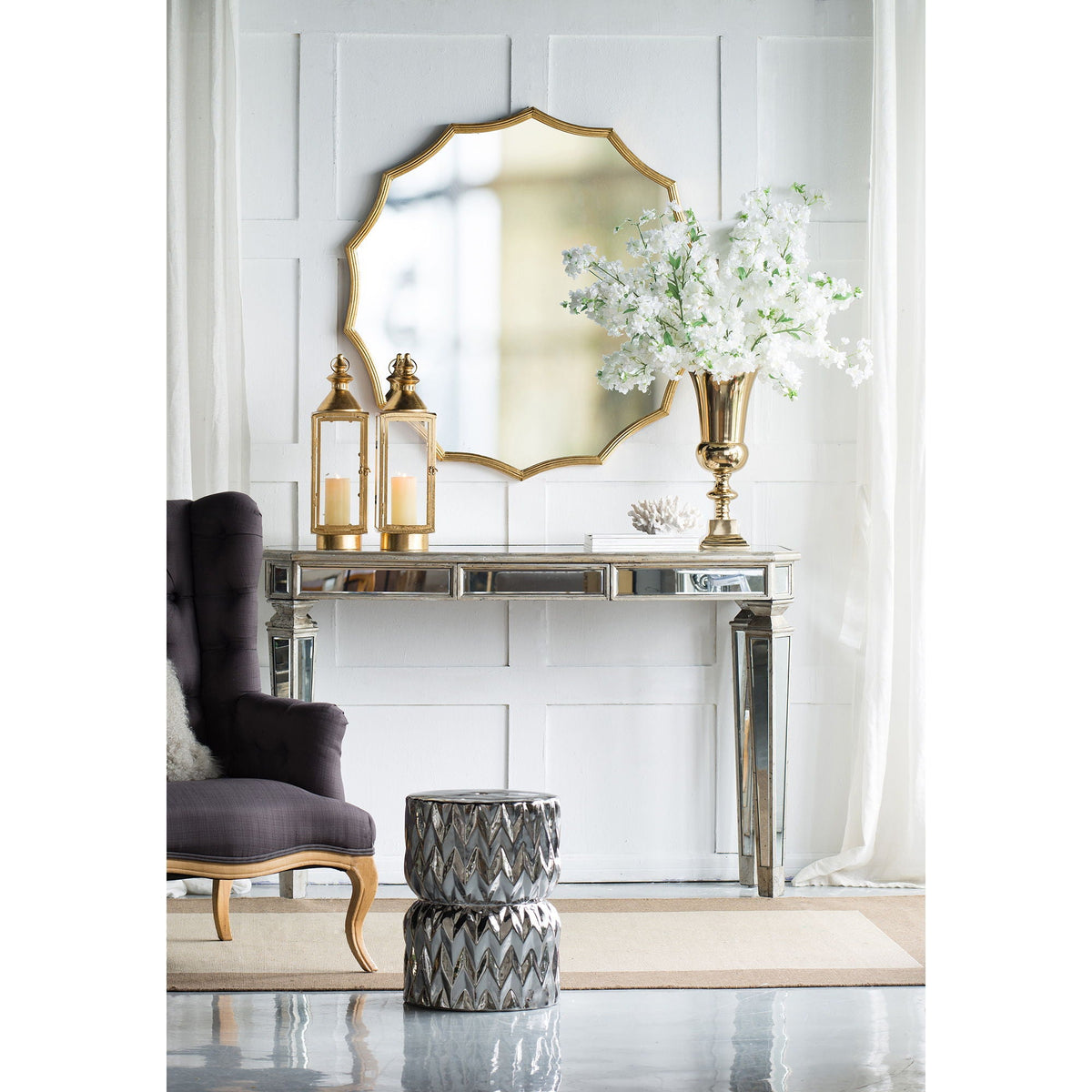 Round Sunburst Wall Mirror With Wall Decor