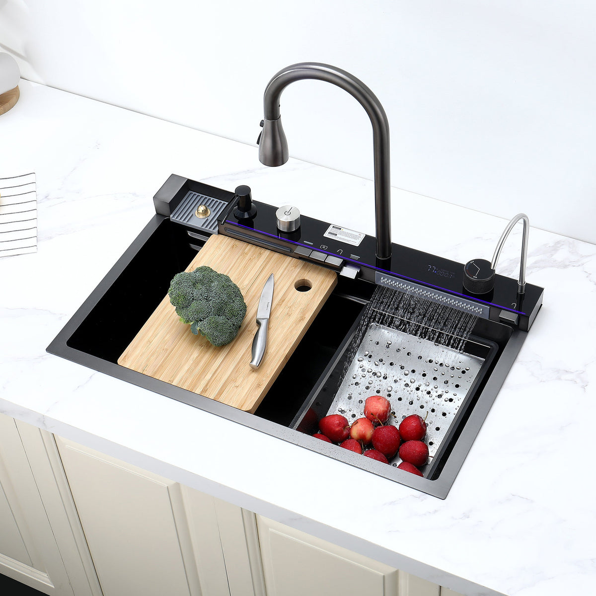 Pull-Out Faucet Single Bowl Kitchen Sink with Pull-Out Faucet - Gray or Dark Gray