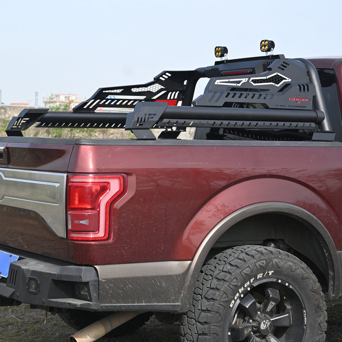 Adjustable Steel Truck Bed Roll Bar with Cargo Stability - Black
