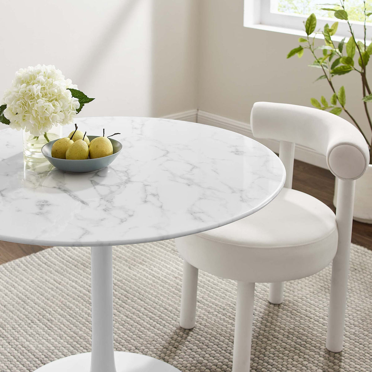 Lippa Round Faux Marble Dining Table by Modway